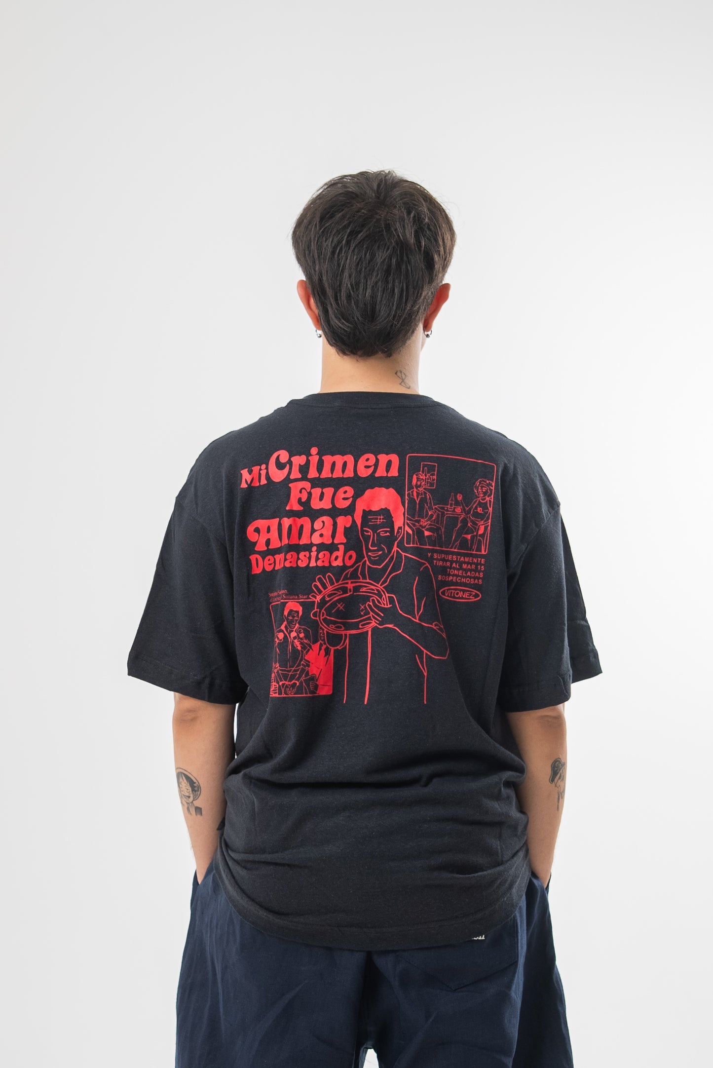 Camiseta Cânhamo Preta "Mi Crimen Fue Amar Demasiado"