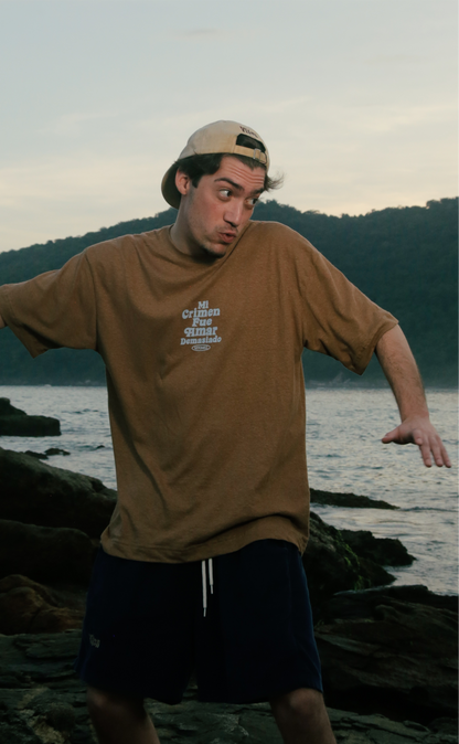 Camiseta Cânhamo Cáqui "Mi Crimen Fue Amar Demasiado"