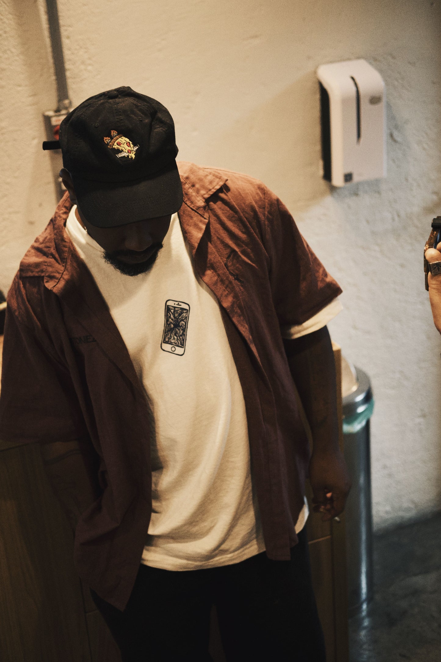 Camisa Adagas e Facas - Cânhamo e Tencel - Vinho