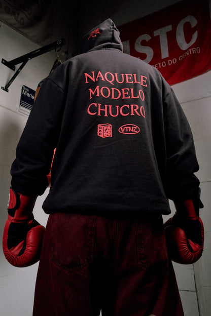 Moletom Canguru - Naquele Modelo Chucro - Preto